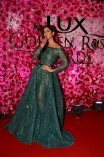 Katrina Kaif at Lux golden rose awards 2016 on 12th Nov 2016